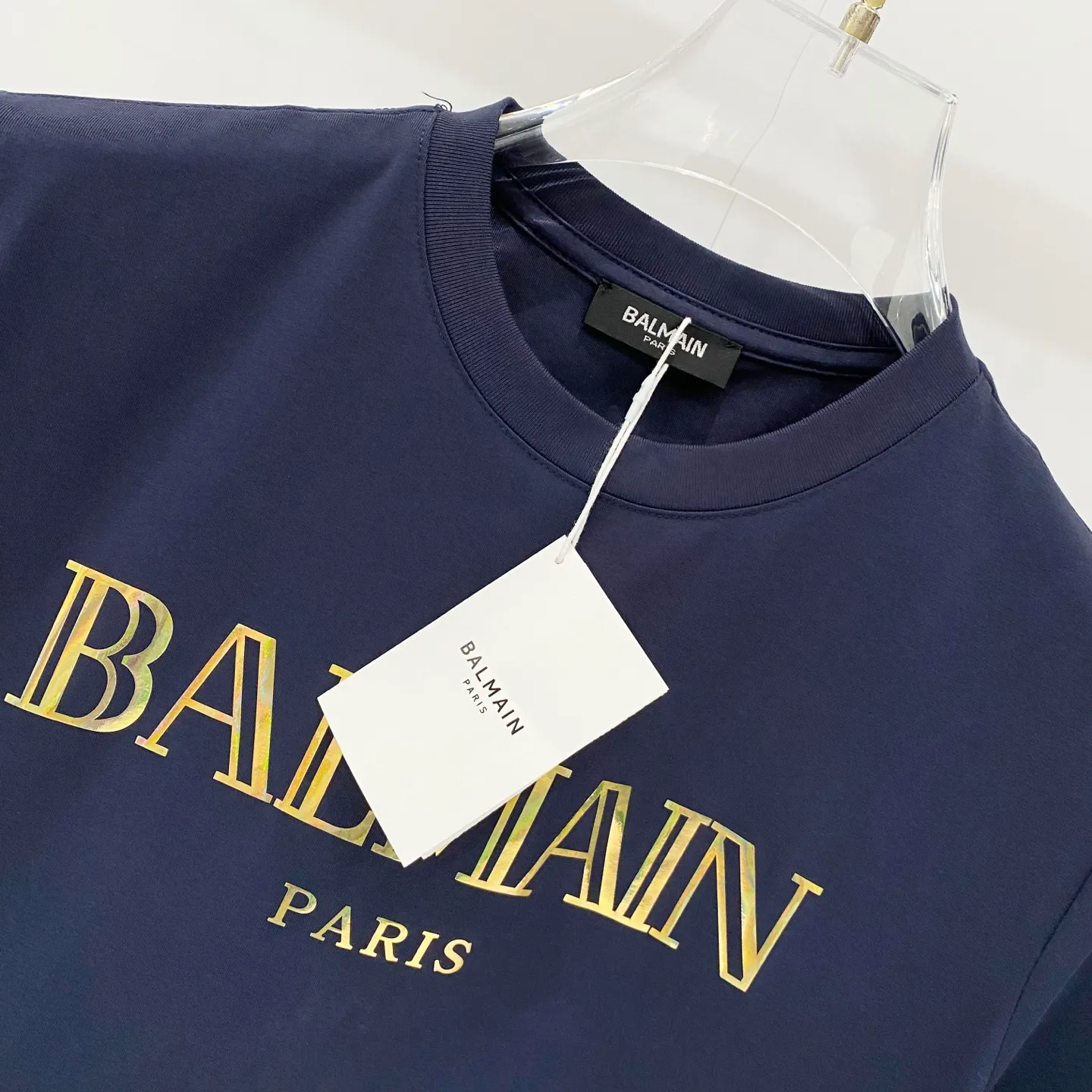 BALMAIN/Balmain - mercerized cotton gram T-shirt for men and women, bronzing brand letters on the front, colorful printed LOGO, pure quality, original fabric 100% cotton, Versatile fashion, light luxury trend, tag, collar label, wash, three labels complete Size: S-2XL Color: Black.White.Royal Blue.